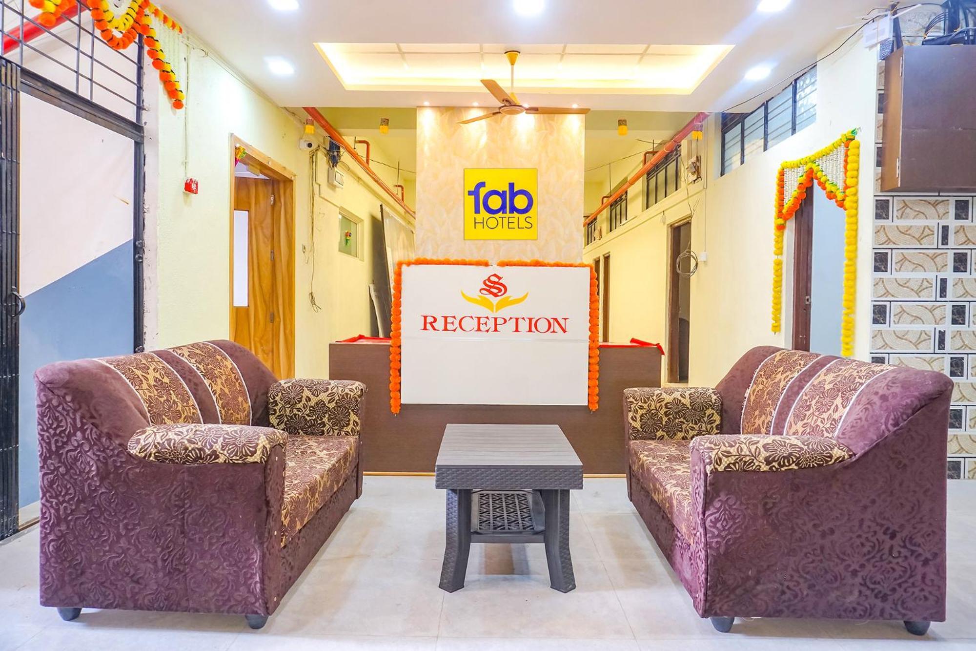 Fabhotel Om Sai - Nr Nashik Railway Station ภายนอก รูปภาพ